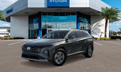 2026 Hyundai Tucson SE