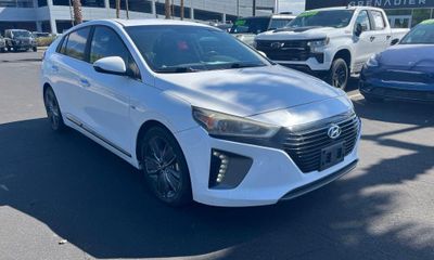 2017 Hyundai Ioniq SEL