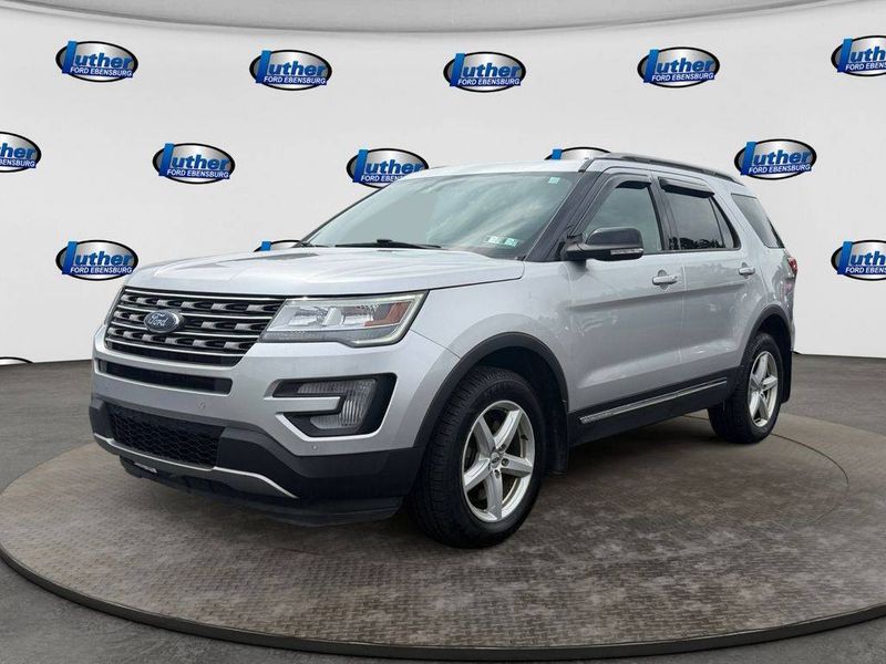 2017 Ford Explorer — a typically priced live listing
