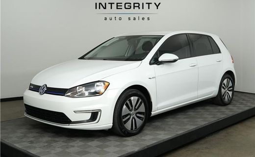 2016 Volkswagen E-Golf SE