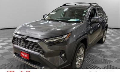 2023 Toyota RAV4 Limited