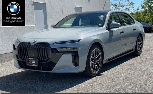 2026 BMW 740I