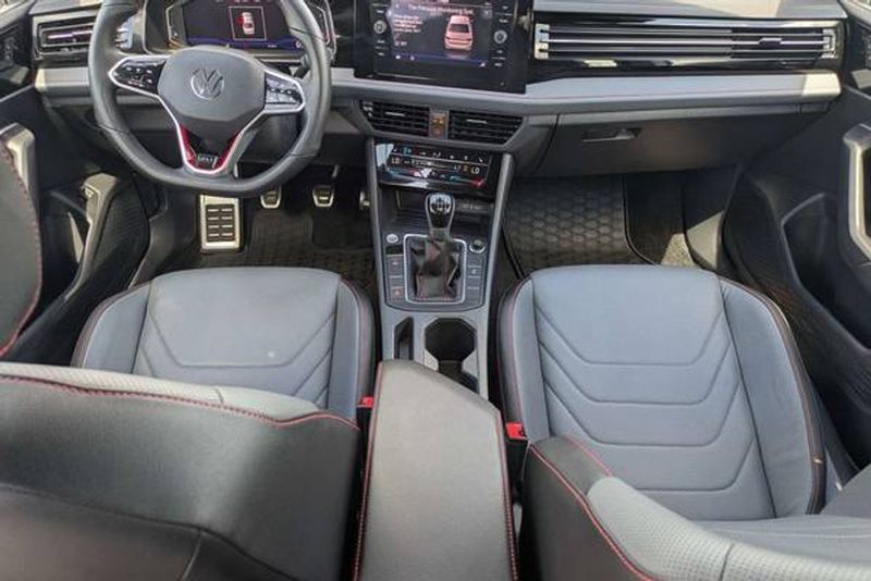 2025 Volkswagen Jetta Gli — a typically priced live listing
