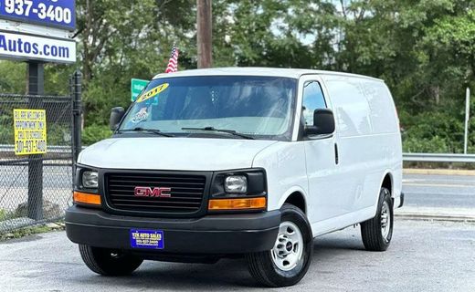 2017 GMC Savana 2500