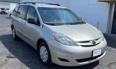 2006 Toyota Sienna LE
