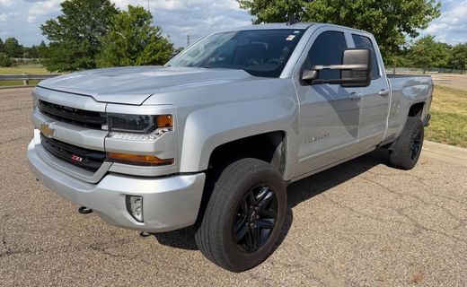 2017 Chevrolet Silverado LT