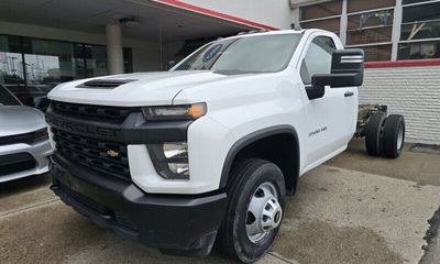 2022 Chevrolet Silverado HD Work Truck
