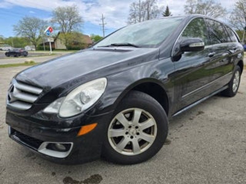 2007 Mercedes Benz R Class — a typically priced live listing