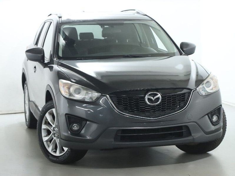 2015 Mazda CX-5 — a typically priced live listing