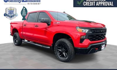 2023 Chevrolet Silverado Trail Boss Custom