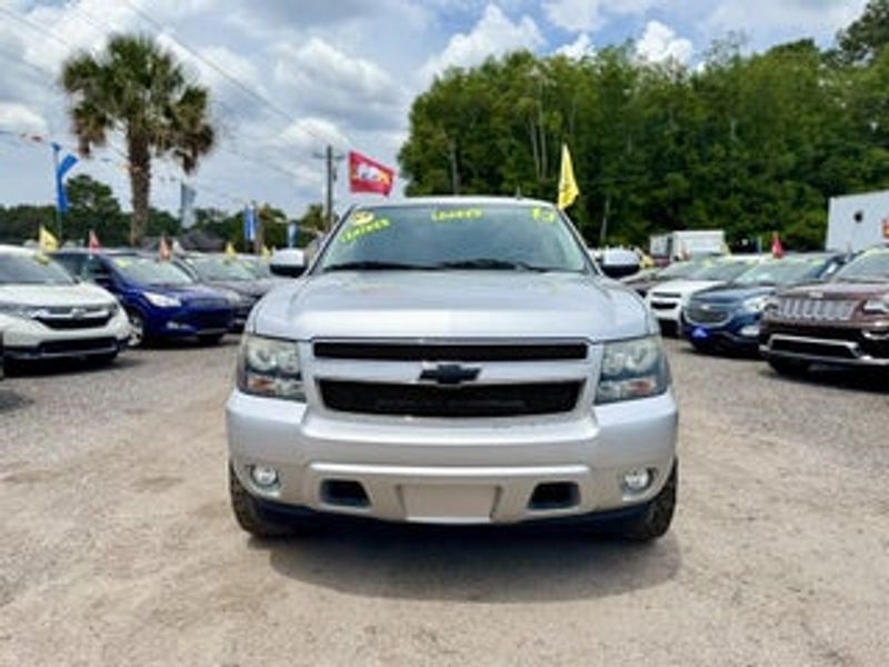 2012 Chevrolet Tahoe — a typically priced live listing