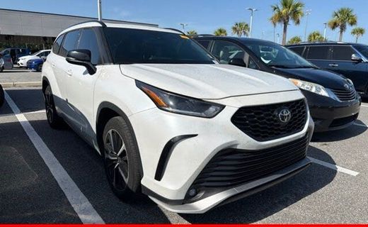 2022 Toyota Highlander XSE