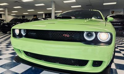 2015 Dodge Challenger SXT