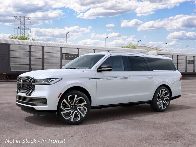 2027 Lincoln Navigator L — a typically priced live listing