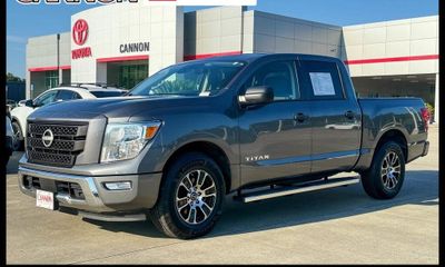 2023 Nissan Titan