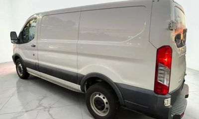 2017 Ford Transit 250 SWB LOW
