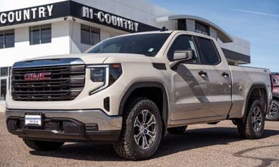 2026 GMC Sierra Pro
