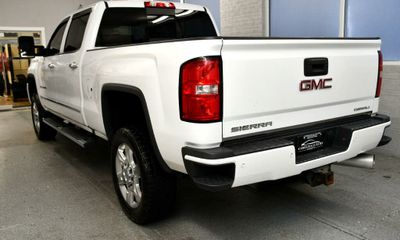 2017 GMC Sierra Denali