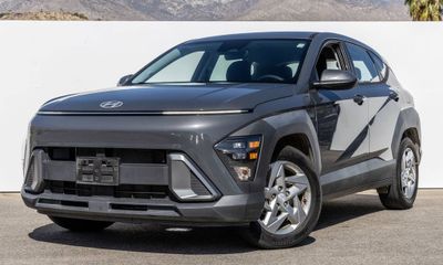 2024 Hyundai Kona SE