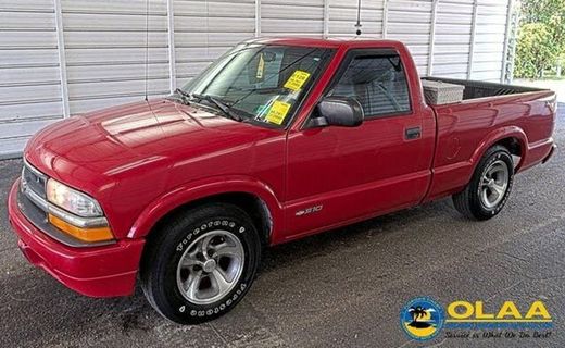 2000 Chevrolet S-10 Pickup