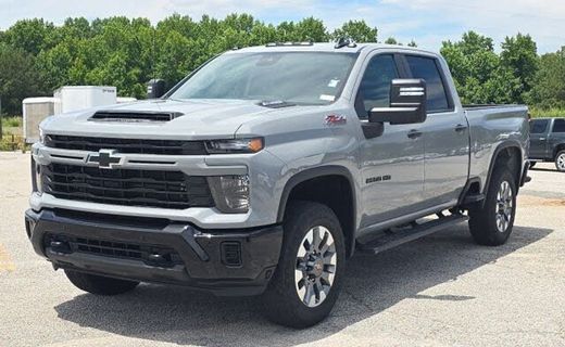 2025 Chevrolet Silverado HD Custom