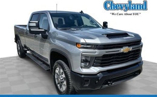 2023 Chevrolet Silverado HD Custom