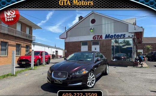 2013 Jaguar XF