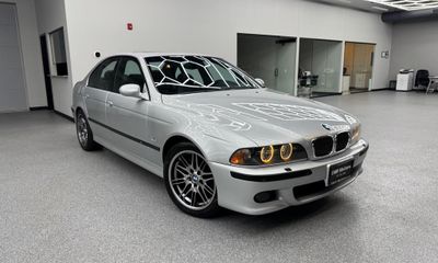 2003 BMW M5 Base