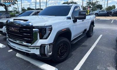 2024 GMC Sierra HD Fleet Base