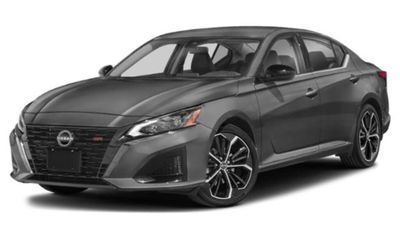 2024 Nissan Altima SR
