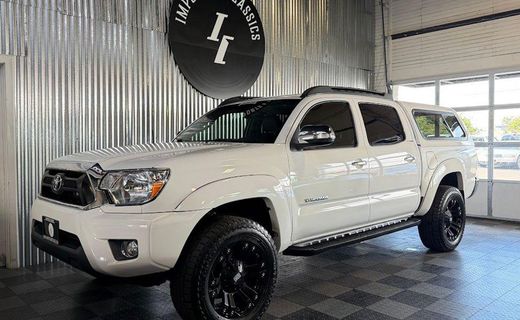 2013 Toyota Tacoma Delux