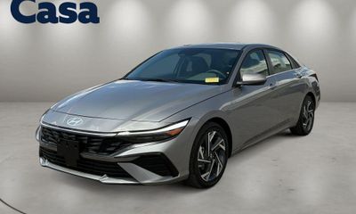 2025 Hyundai Elantra SEL Convenience