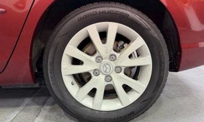 2010 Mazda MAZDA3 I
