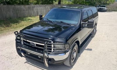 2001 Ford Excursion Limited