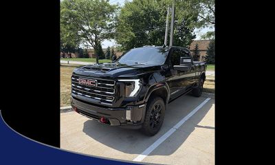 2024 GMC Sierra HD AT4