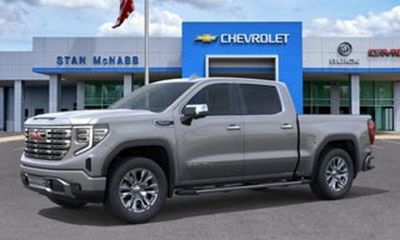 2025 GMC Sierra SLT