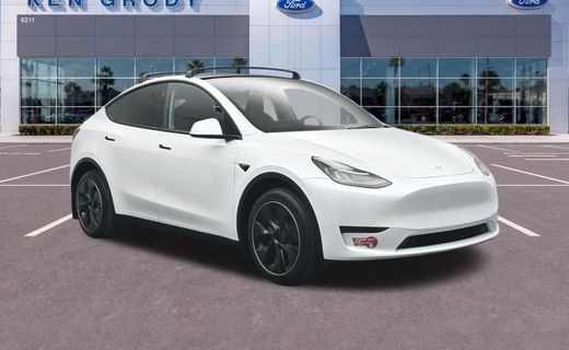 2023 Tesla Model Y Long Range