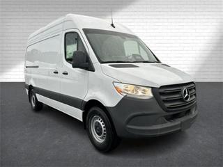 2025 Mercedes-Benz Sprinter 907 VS30