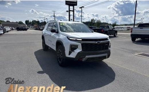 2023 Chevrolet Traverse LT