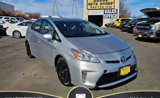 2013 Toyota Prius Three