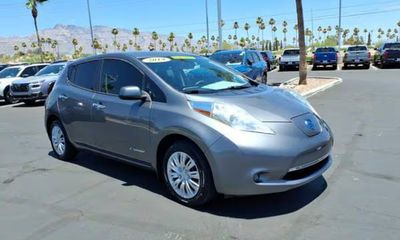 2016 Nissan Leaf S