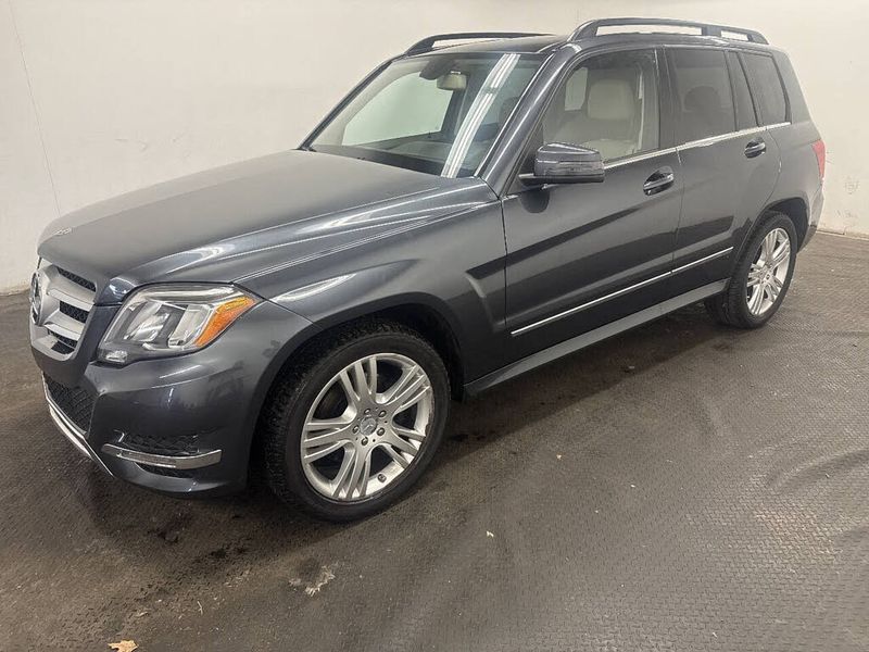 2013 Mercedes Benz Glk Class — a typically priced live listing