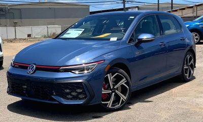 2026 Volkswagen Golf GTI SE