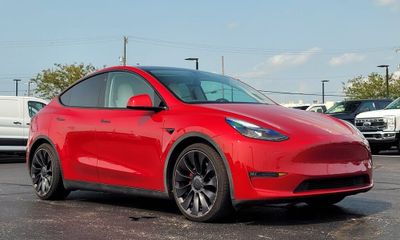 2022 Tesla Model Y Performance