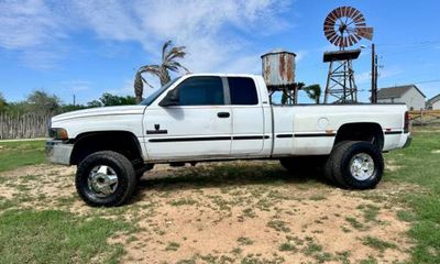1999 Dodge RAM ST
