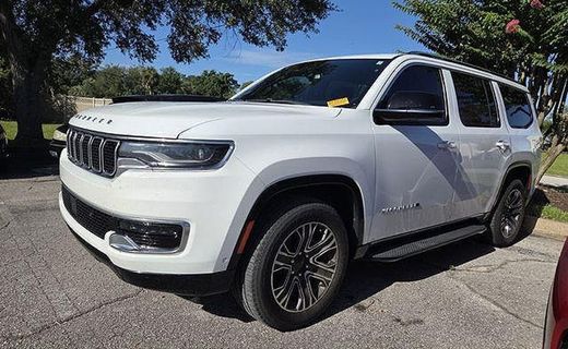 2024 Jeep Wagoneer Base