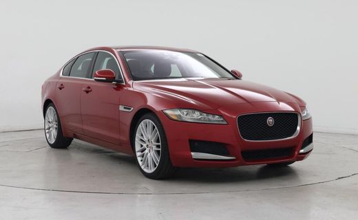 2017 Jaguar XF Prestige