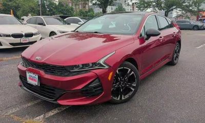 2021 Kia K5 GT Line
