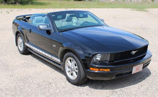 2006 Ford Mustang Base