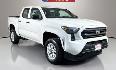 2024 Toyota Tacoma SR